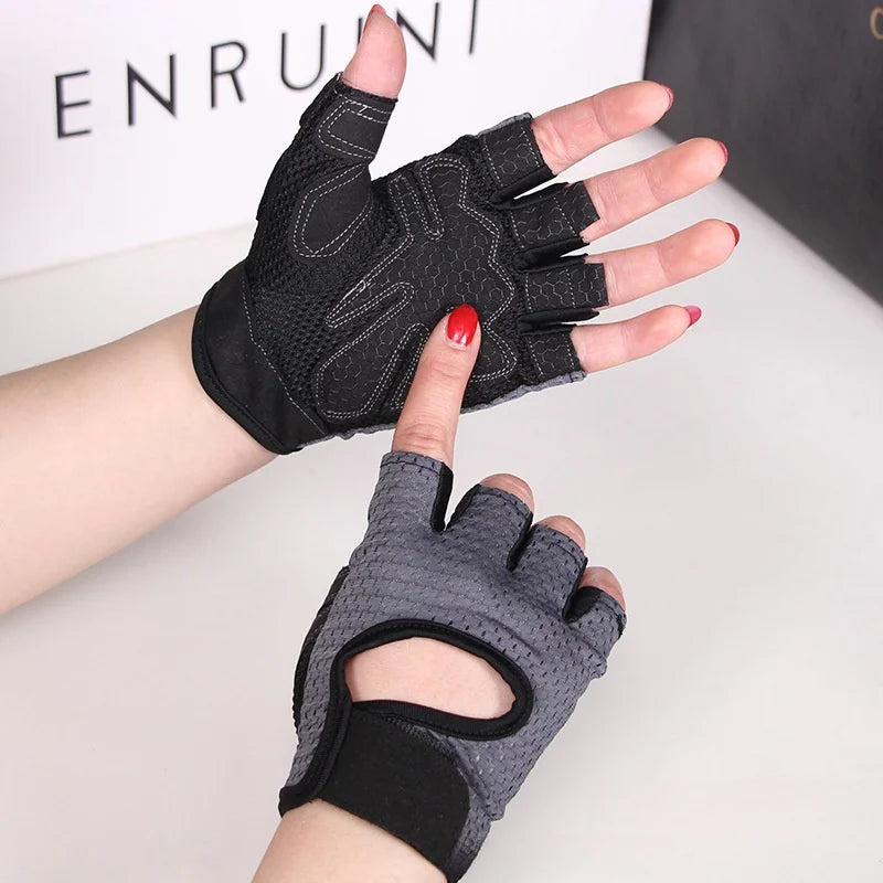 Breathable Anti-Slip Fingerless Training Gloves For Women Oppyi