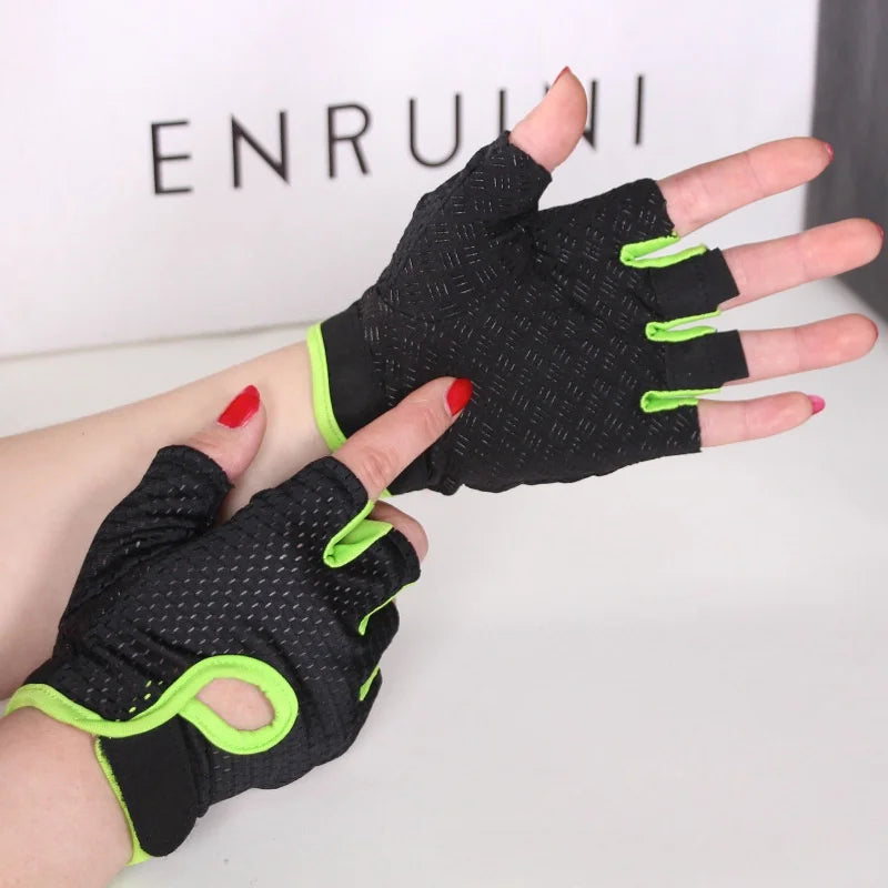 Breathable Anti-Slip Fingerless Training Gloves For Women Oppyi
